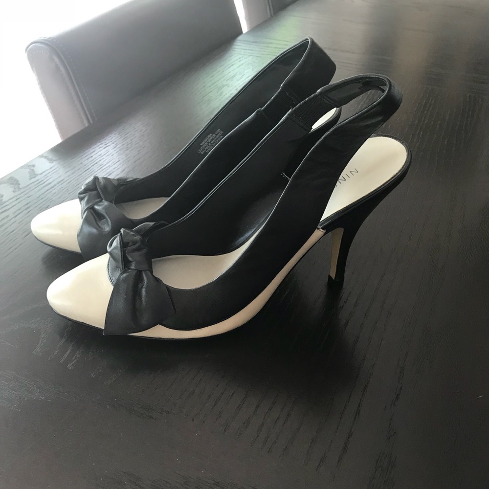 Nine West Slingback Pump. Size 6. New without Box